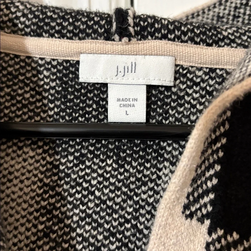 J. Jill Black and Cream Plaid Teddy Jacket - Picture 8 of 12